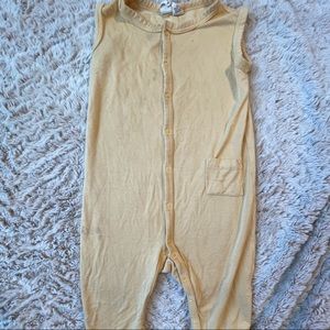 PLAY Kyte Baby Snap Romper Size 18-24 Months in Honey